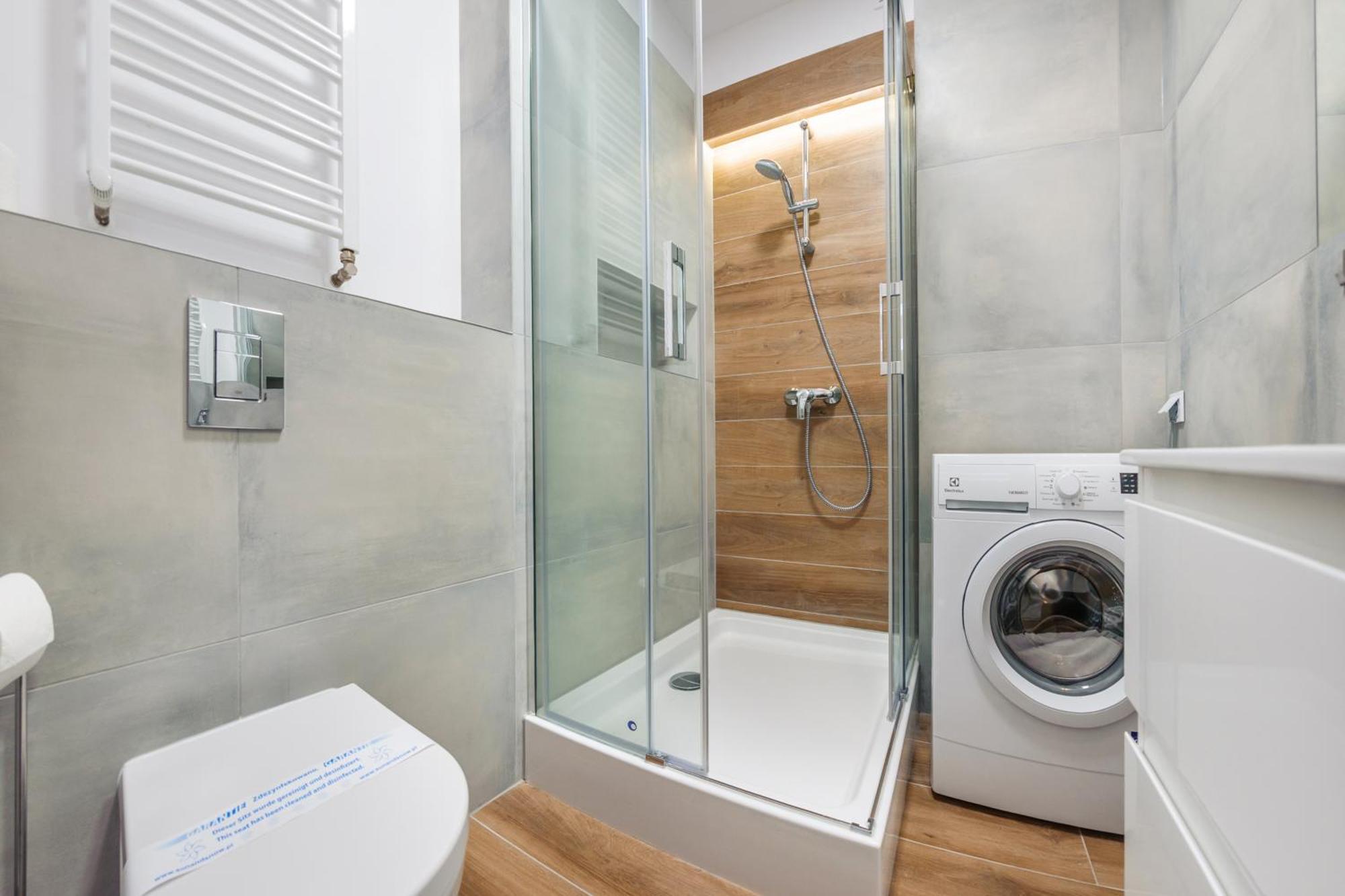 Apartamenty Sun & Snow Kwartal Rozy Wiatrow ชวีโนวิชแจ ภายนอก รูปภาพ