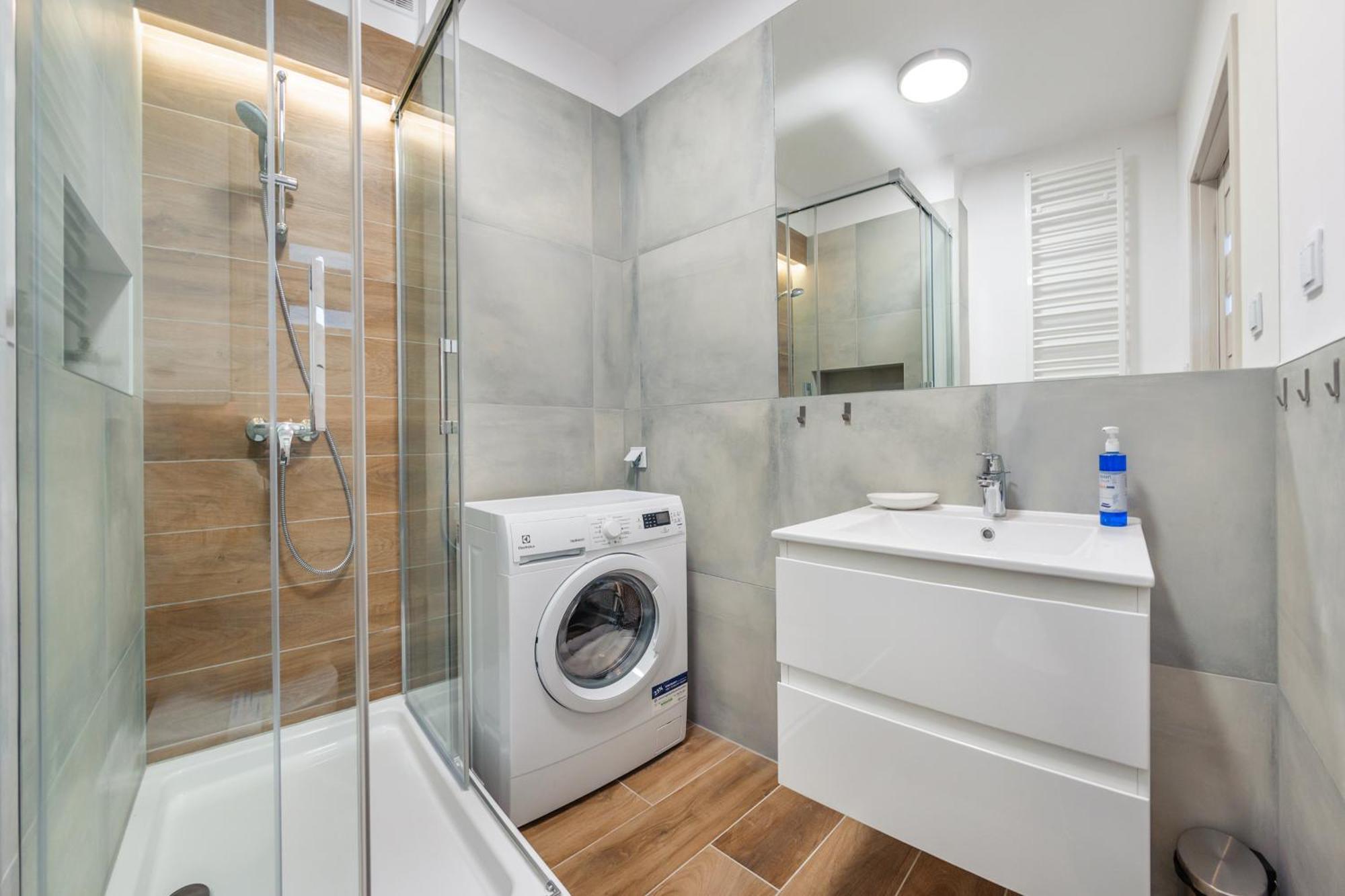 Apartamenty Sun & Snow Kwartal Rozy Wiatrow ชวีโนวิชแจ ภายนอก รูปภาพ