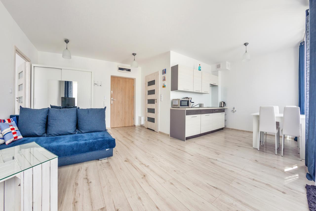 Apartamenty Sun & Snow Kwartal Rozy Wiatrow ชวีโนวิชแจ ภายนอก รูปภาพ